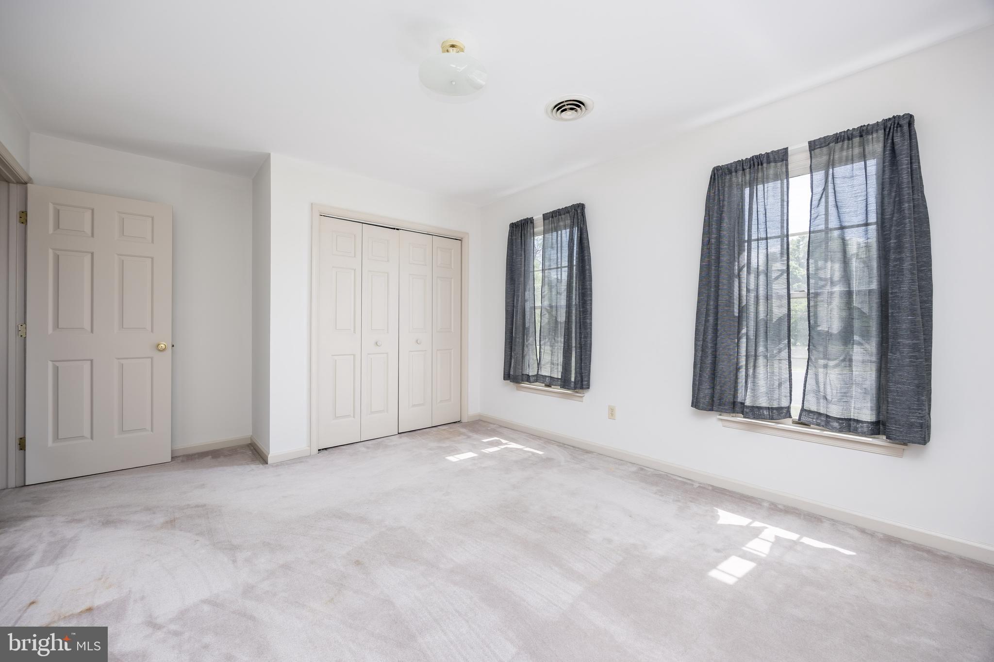 CROSS CREEK - Residential