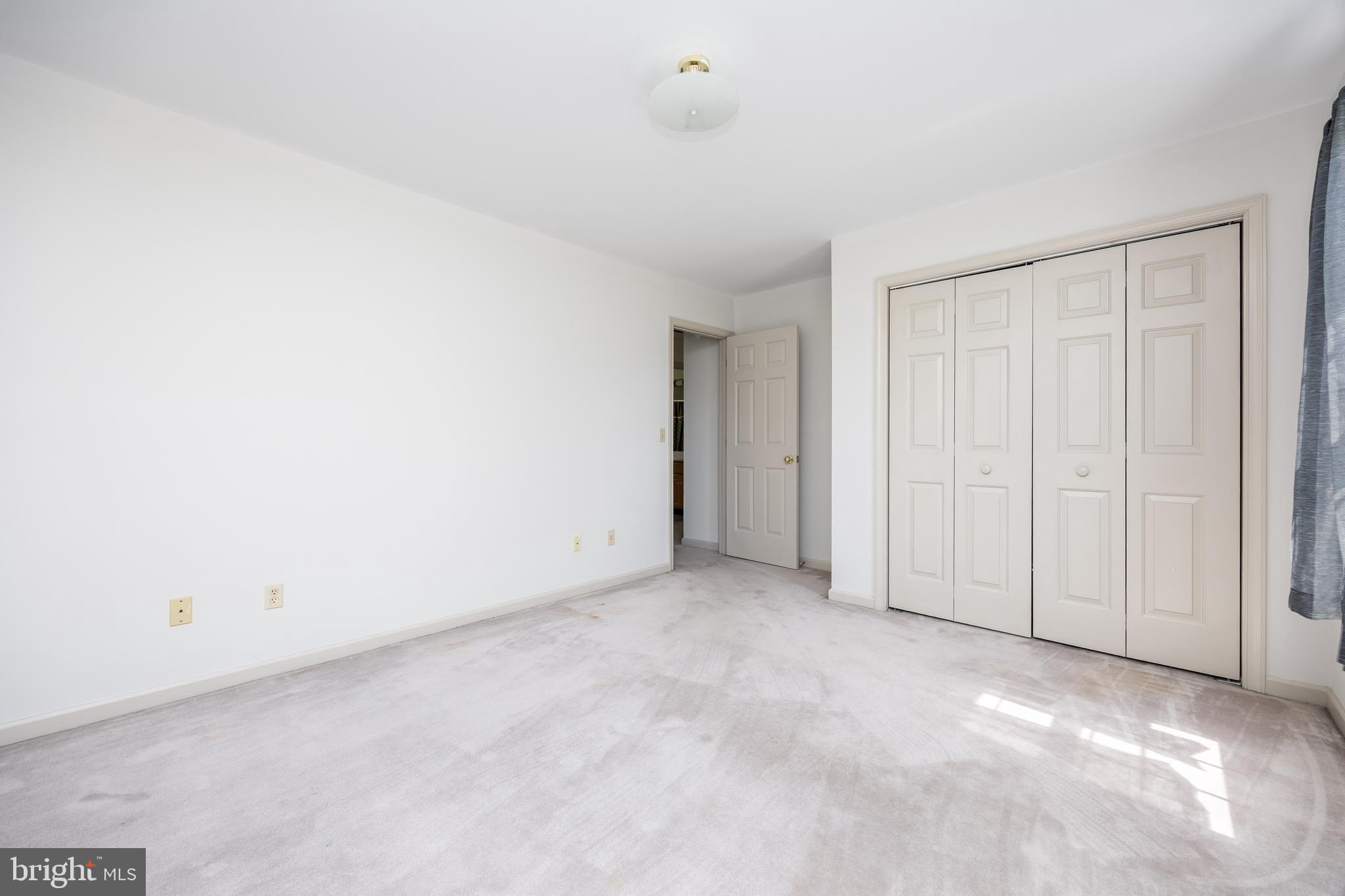 CROSS CREEK - Residential