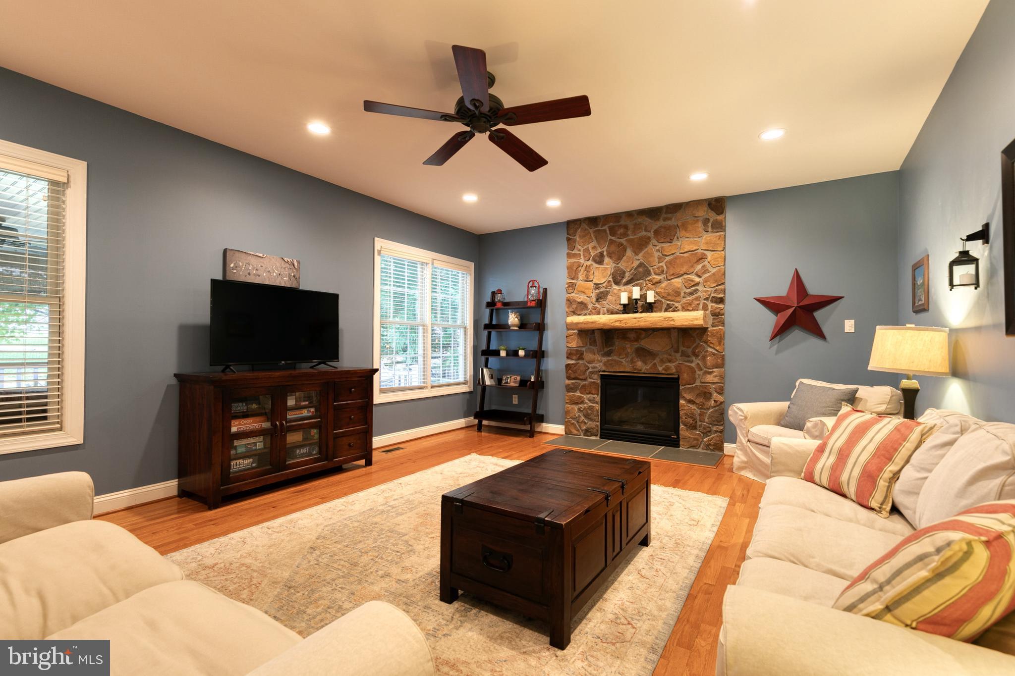 EMERSON - Residential