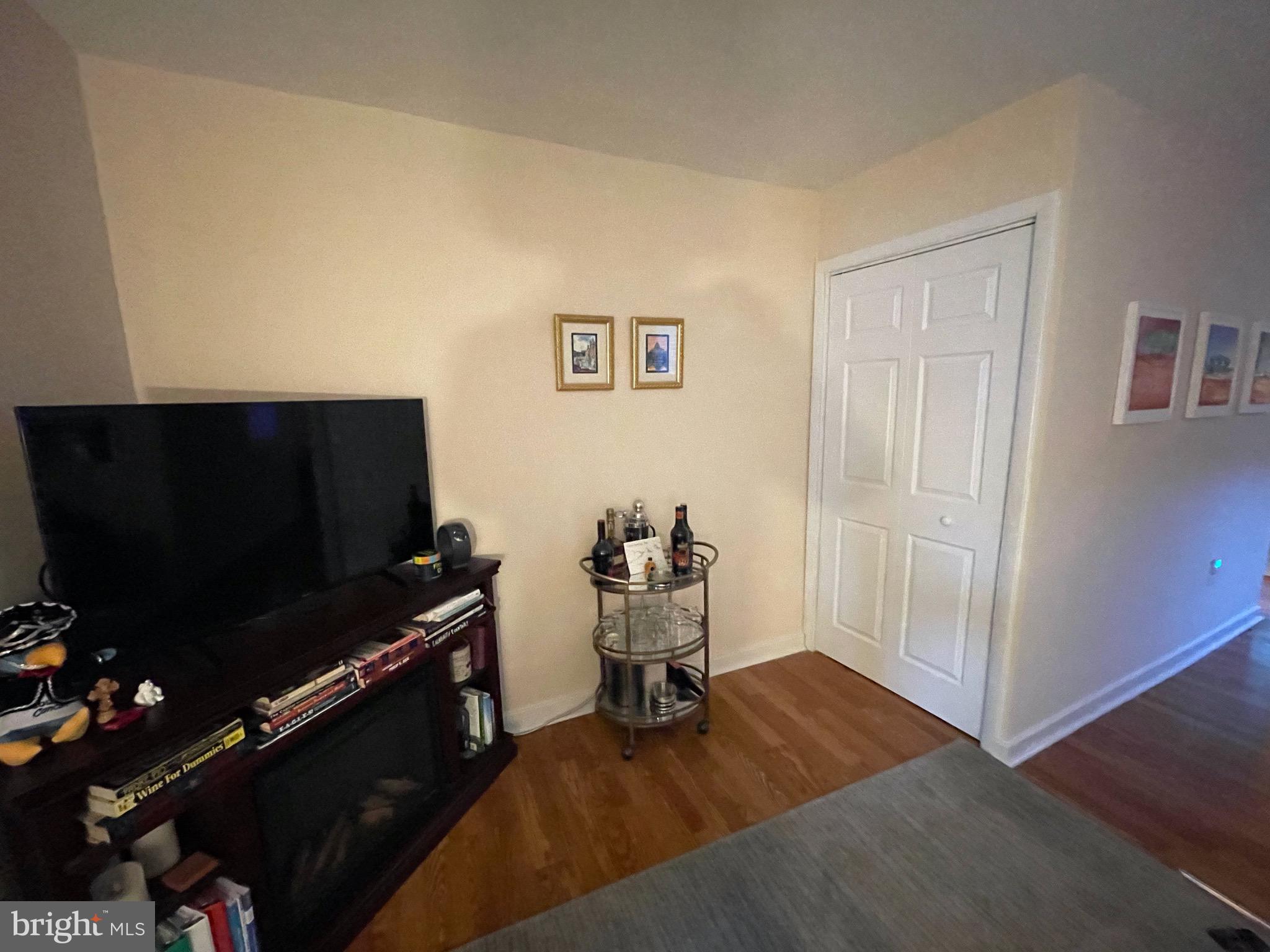 PASSYUNK SQUARE - Residential Lease