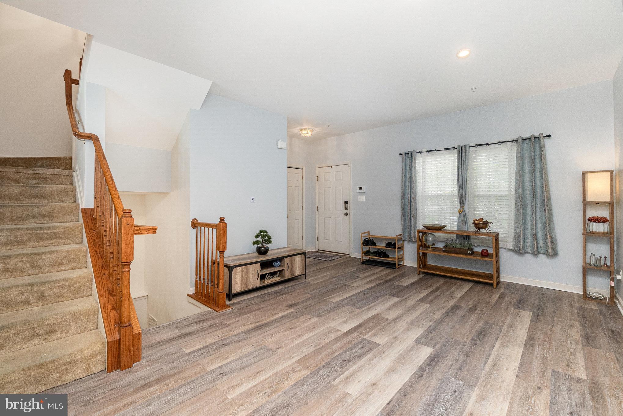 3106 RAKING LEAF DRIVE