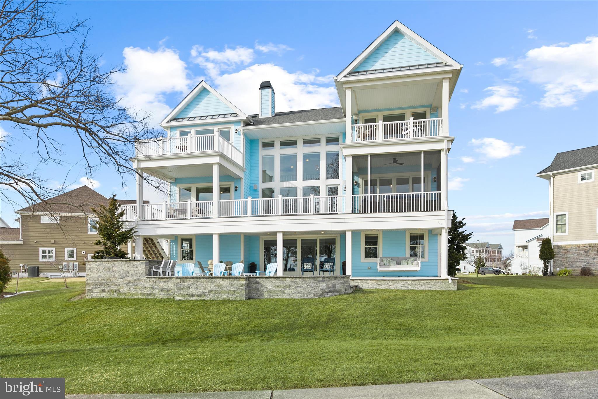 PENINSULA - Residential