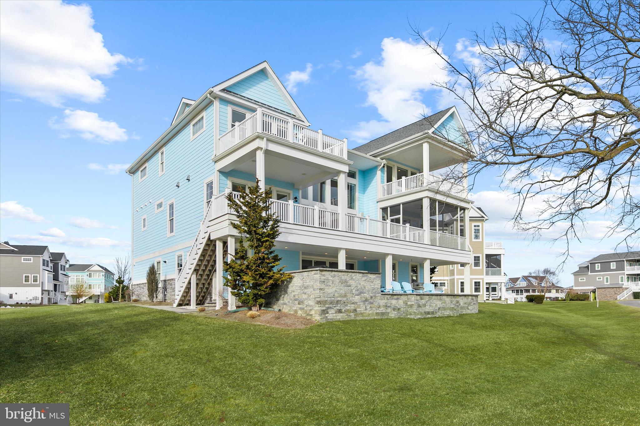 PENINSULA - Residential