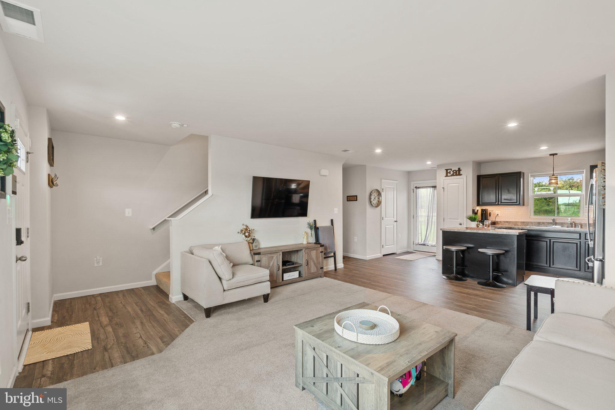 CHANDLERS GLEN - Residential