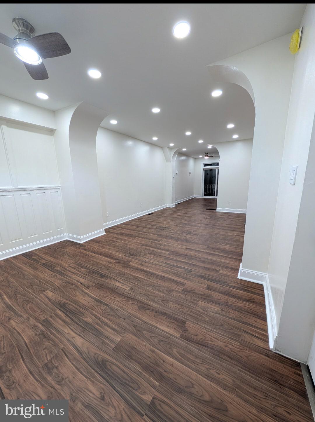 BEVERLY HILLS - Residential