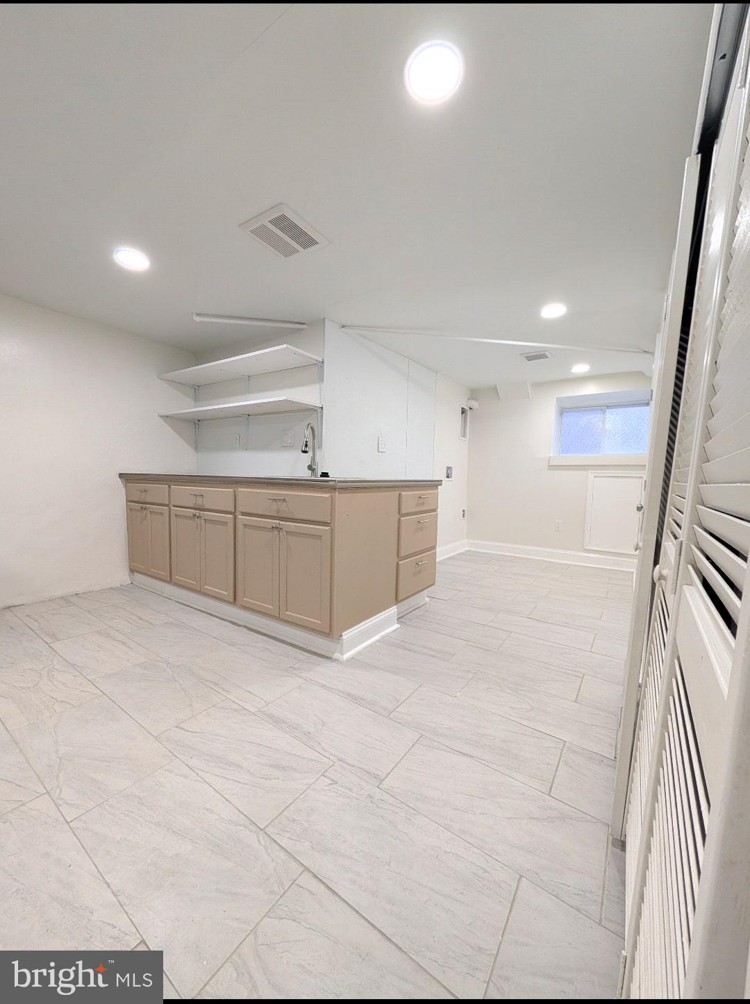 BEVERLY HILLS - Residential