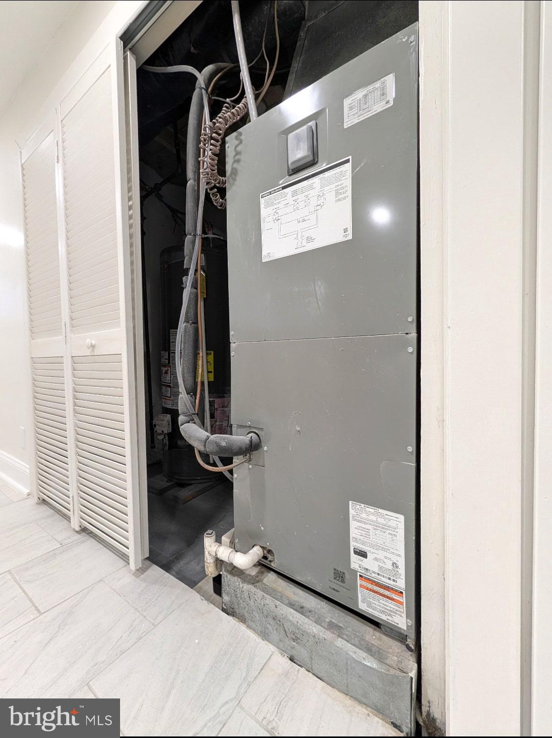 BEVERLY HILLS - Residential