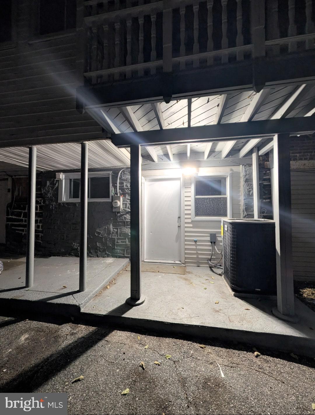 BEVERLY HILLS - Residential