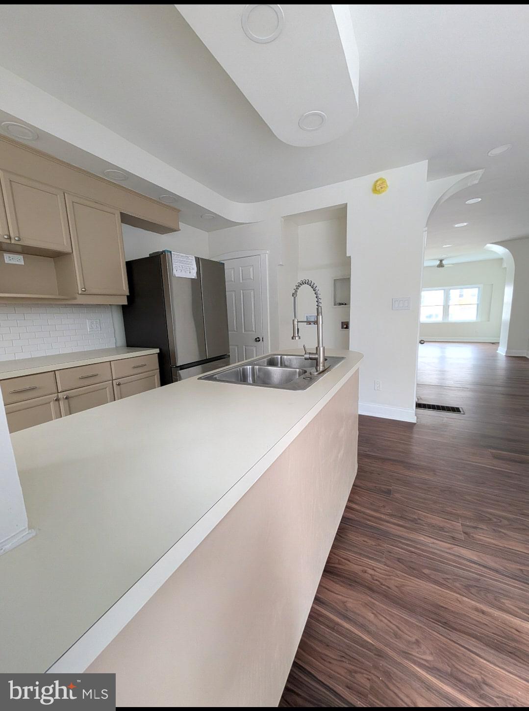 BEVERLY HILLS - Residential