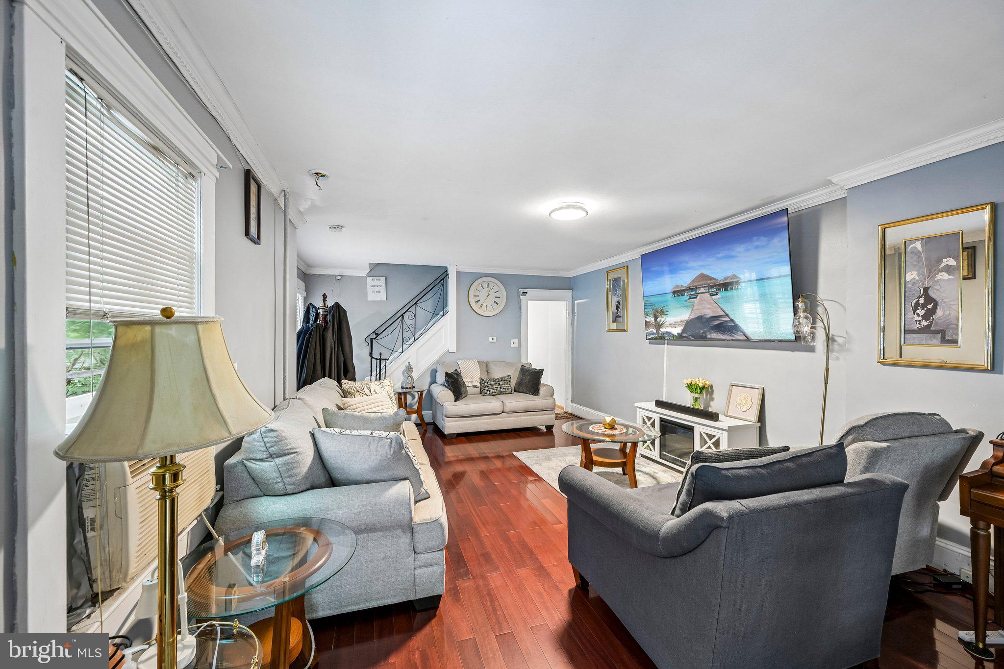 862 FAIRMOUNT AVENUE