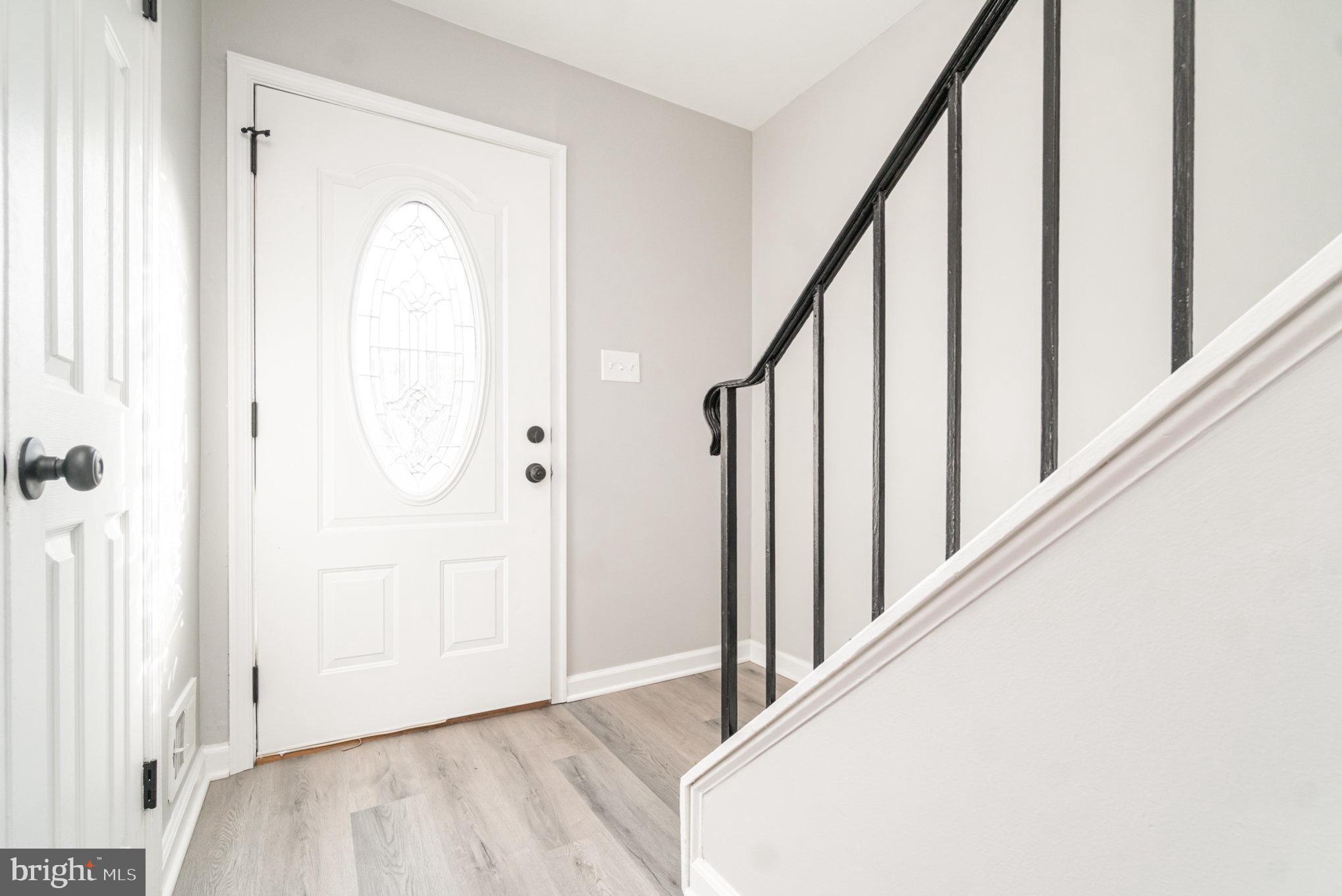 HILLCREST TOWNE - Residential