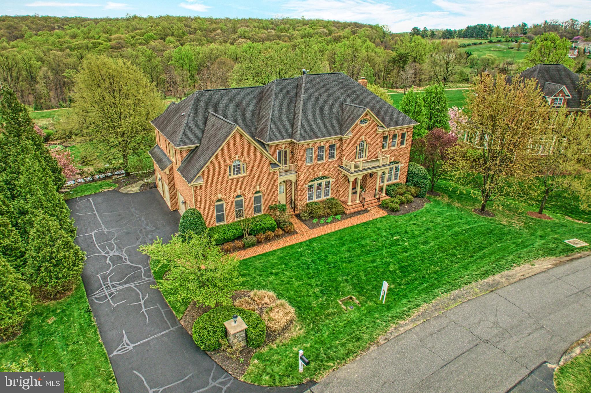 BEACON HILL - Residential