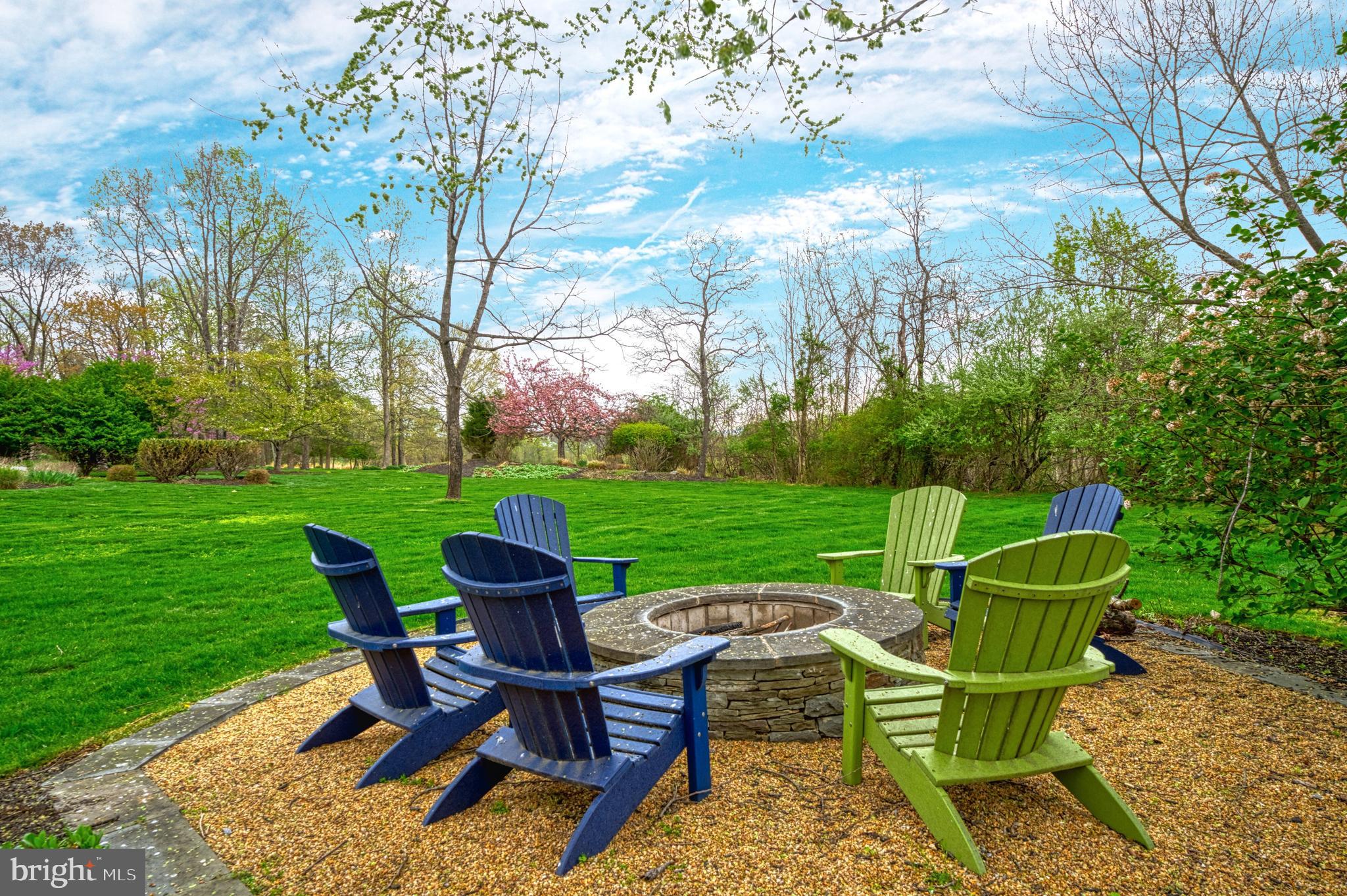 BEACON HILL - Residential