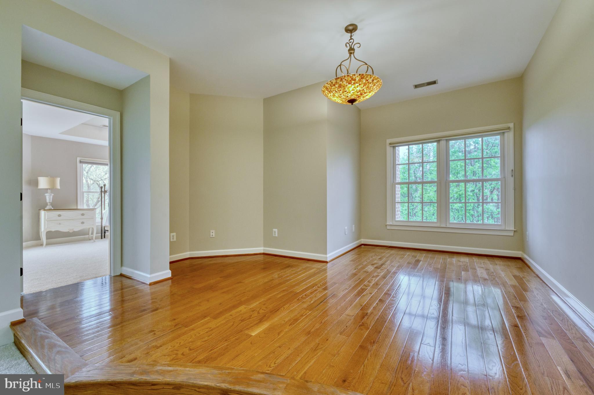 BEACON HILL - Residential