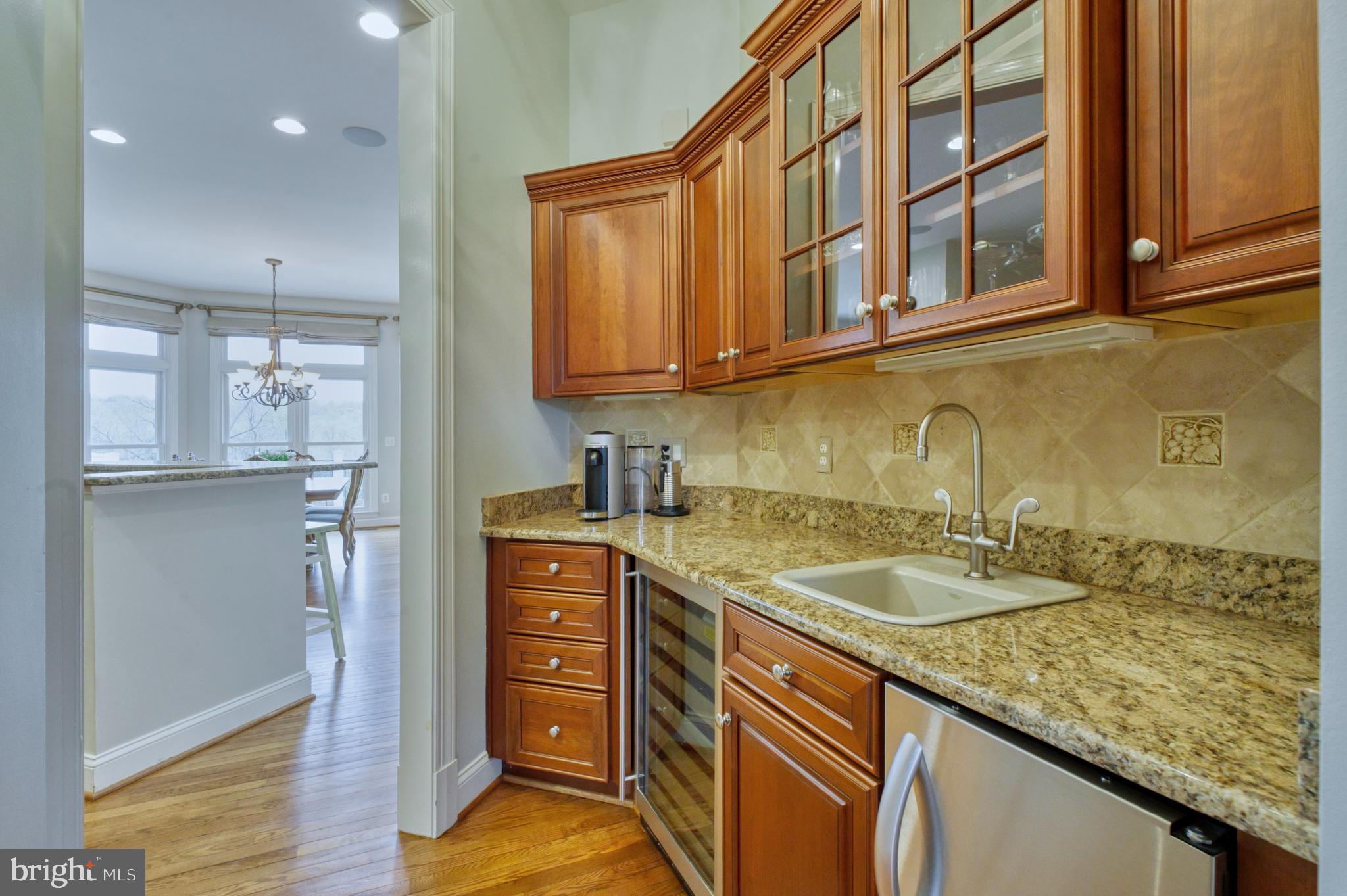 BEACON HILL - Residential