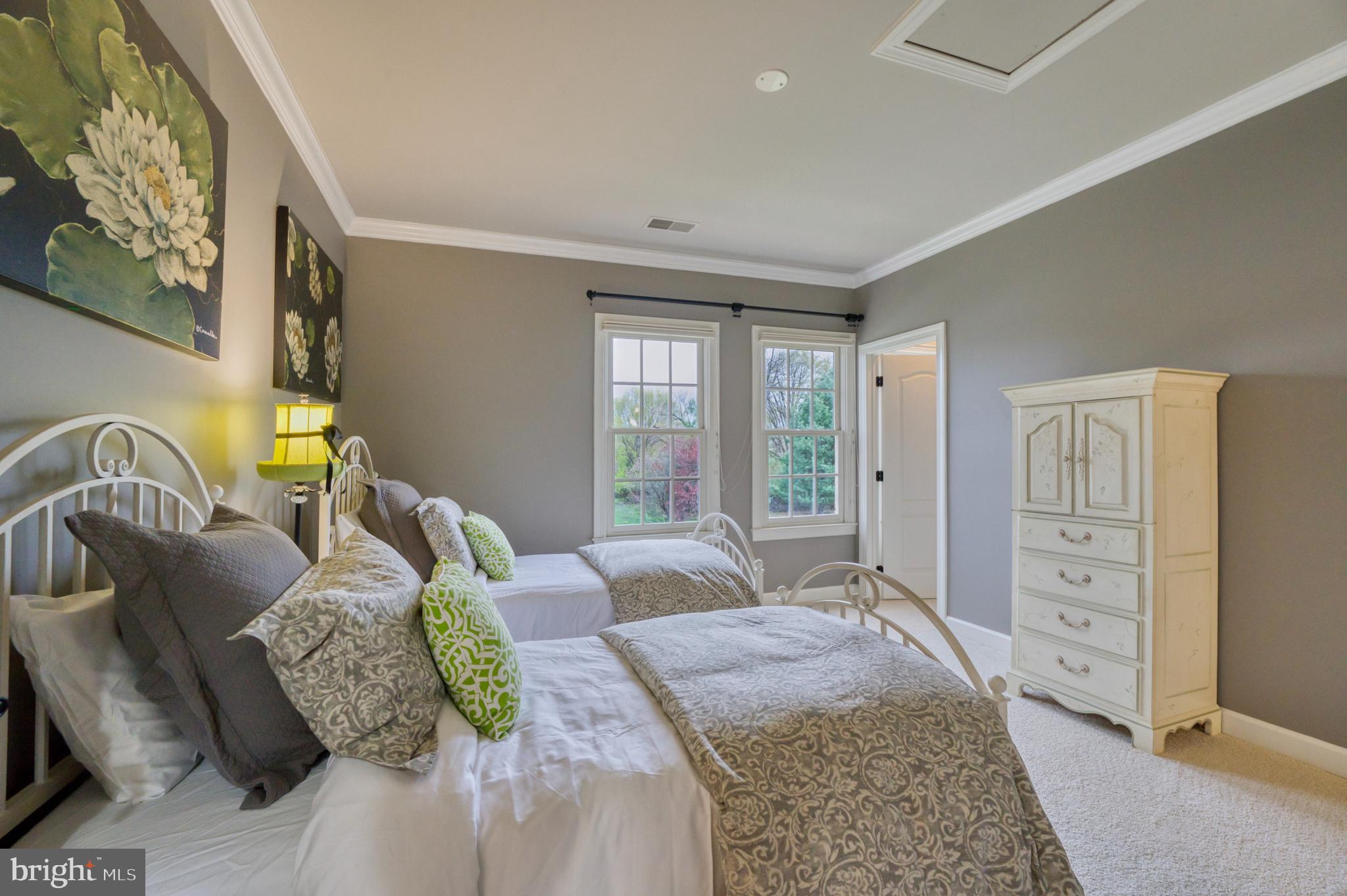 BEACON HILL - Residential