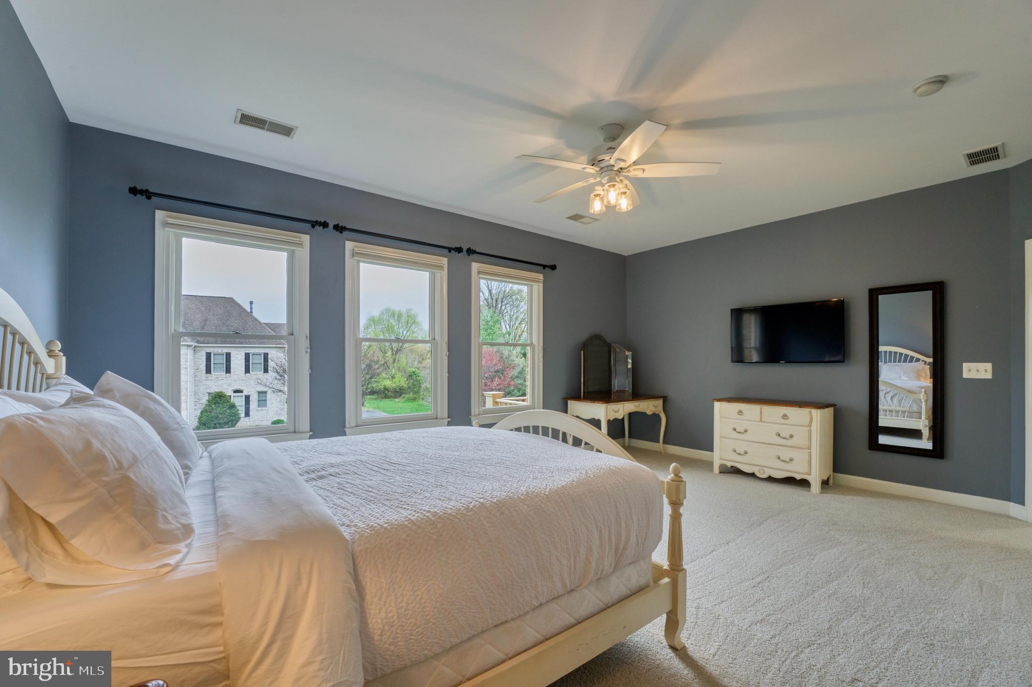 BEACON HILL - Residential