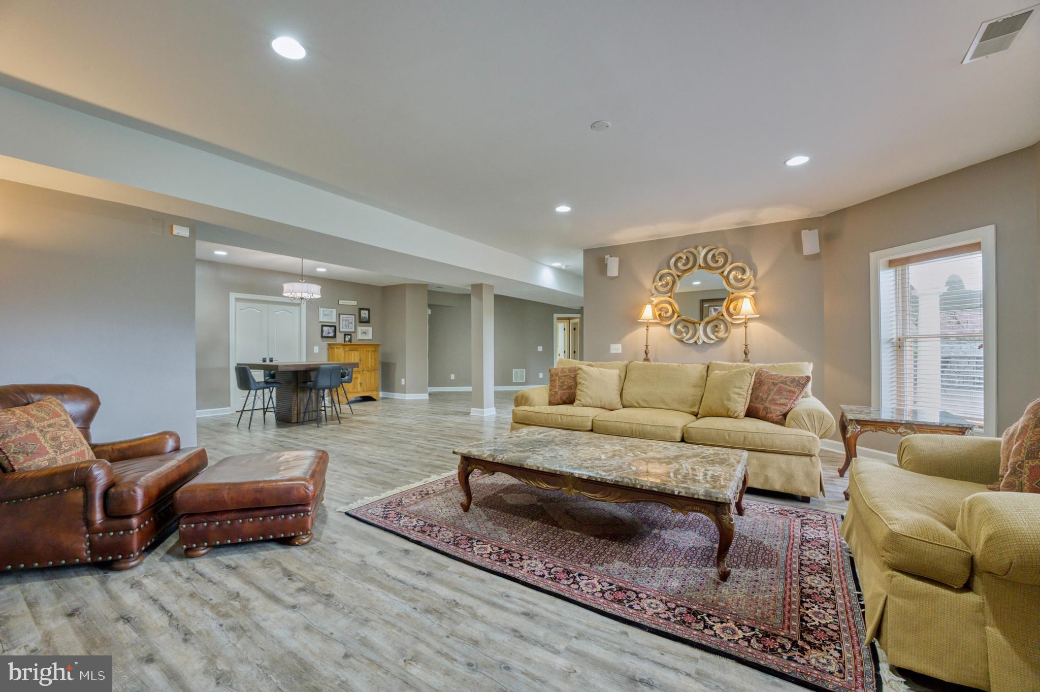 BEACON HILL - Residential