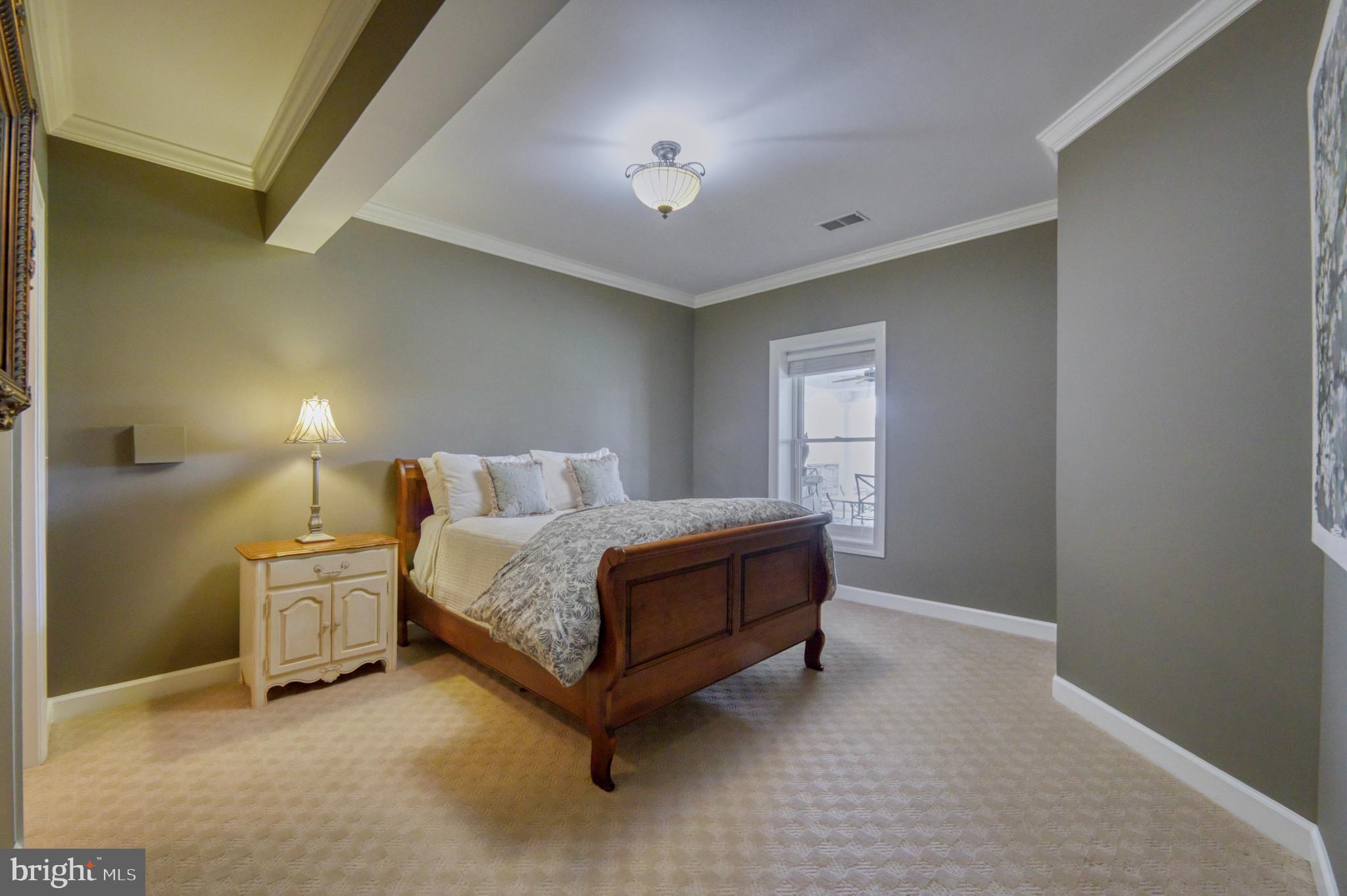 BEACON HILL - Residential