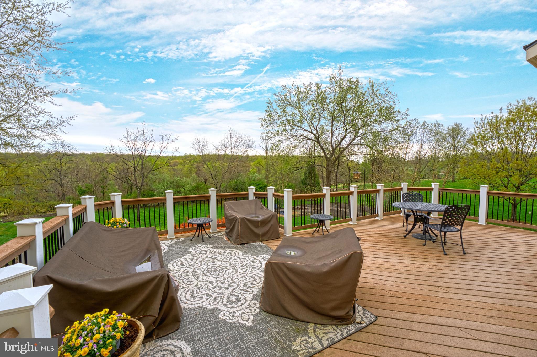 BEACON HILL - Residential