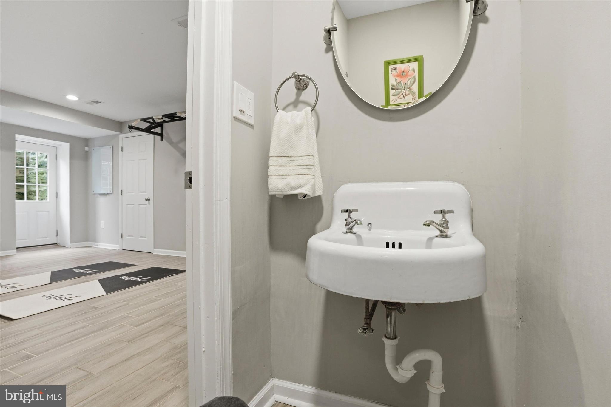 EAST MT AIRY - Residential