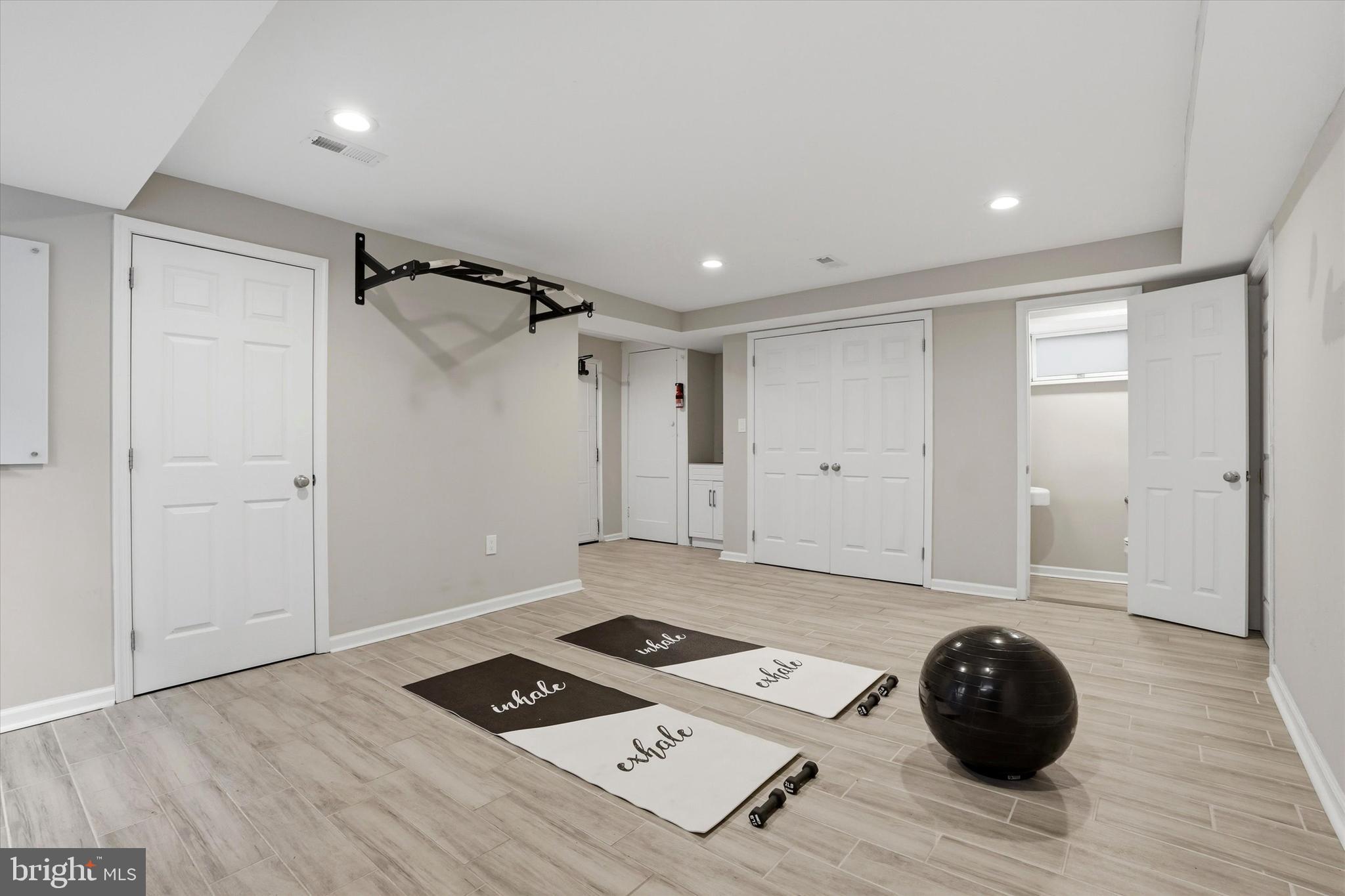 EAST MT AIRY - Residential