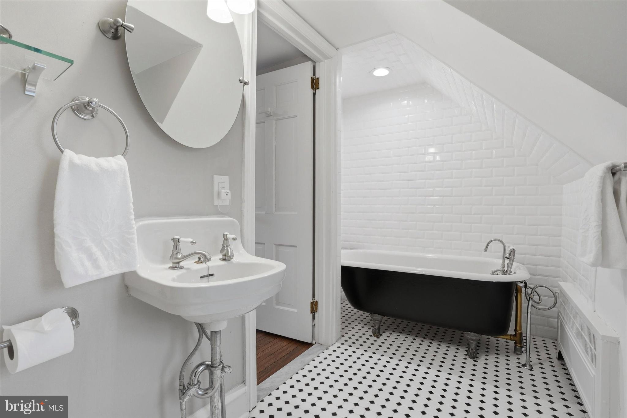 EAST MT AIRY - Residential