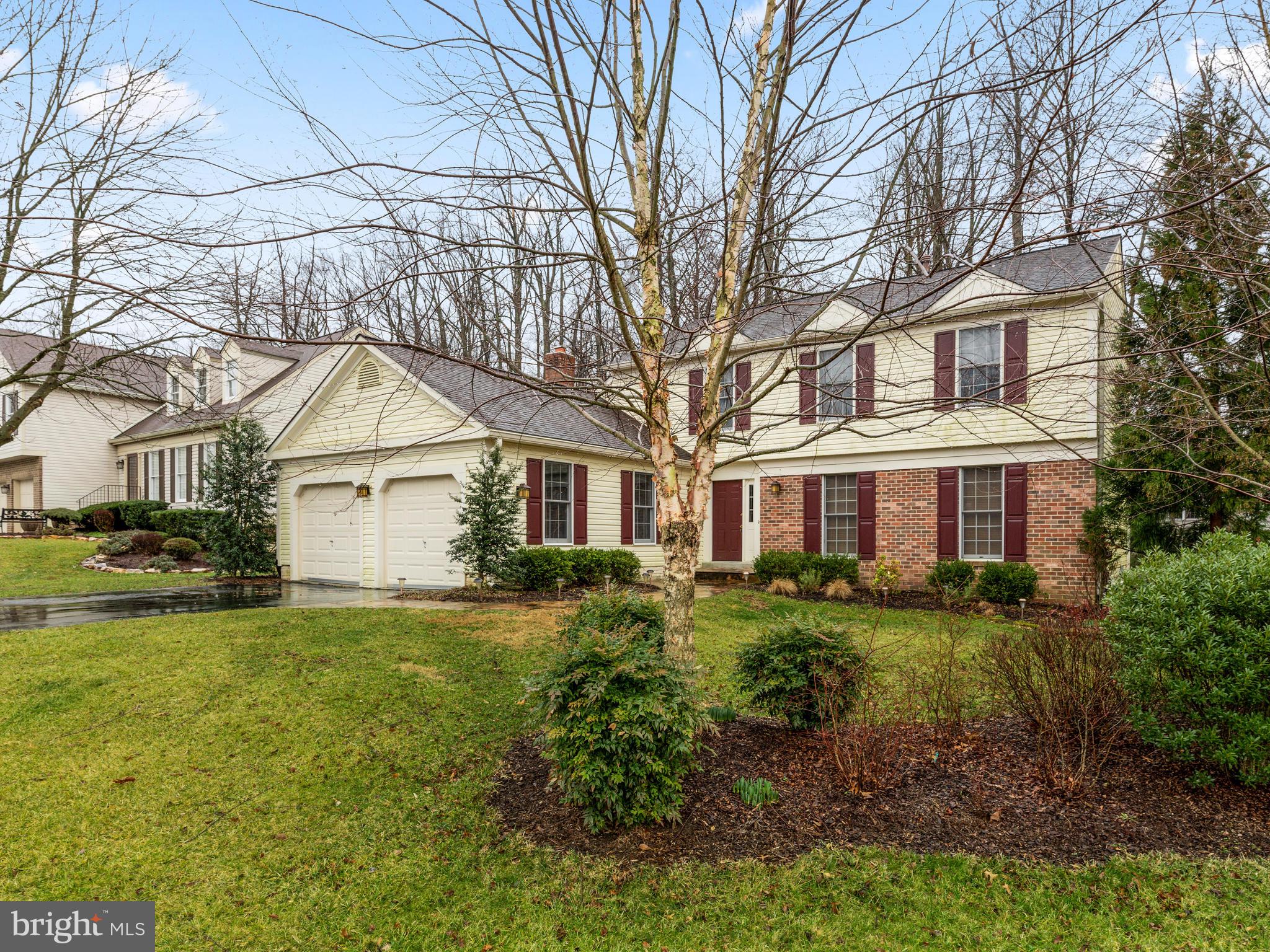 BROOKVILLE KNOLLS - Residential