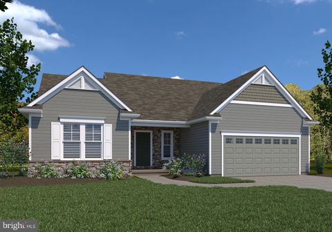 375 ROYAL HUNT WAY LITITZ PA 17543