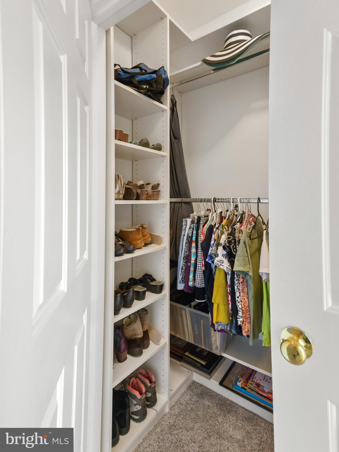 BALLENGER CROSSING - Residential