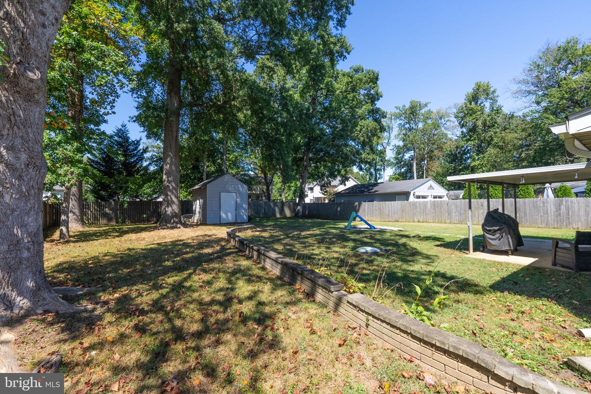 PONDER COVE - Residential