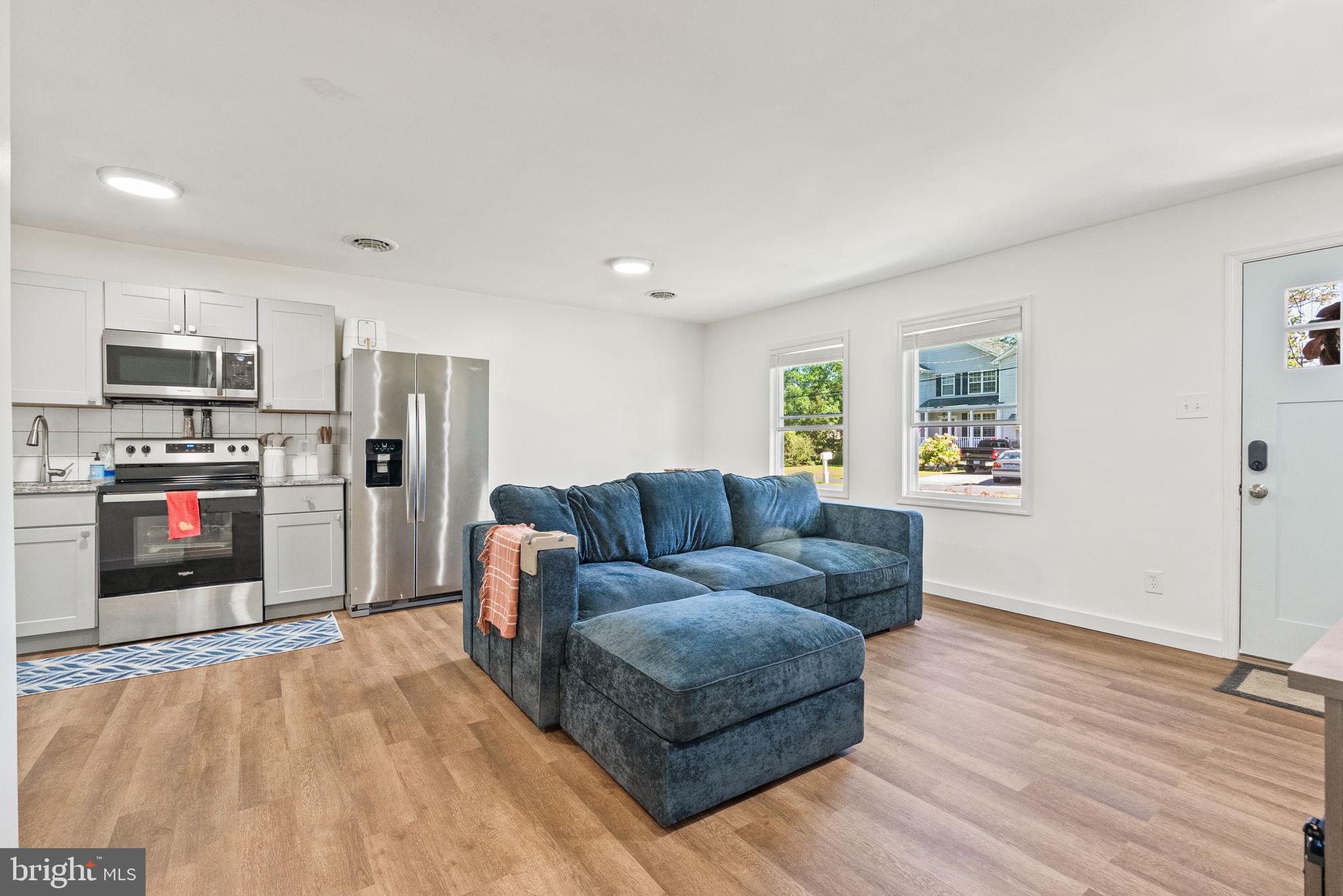 PONDER COVE - Residential