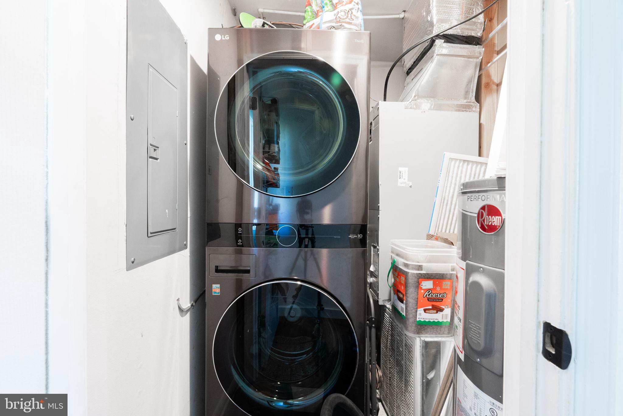 PONDER COVE - Residential