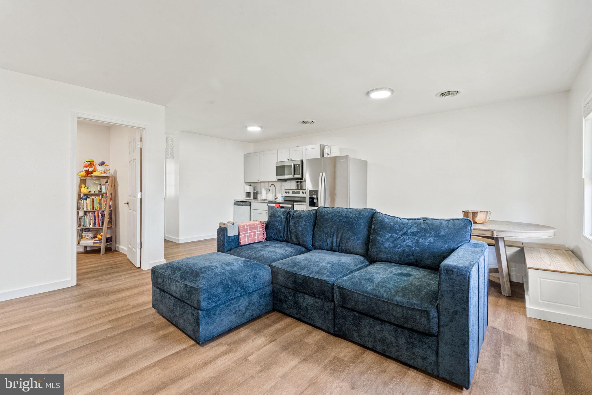 PONDER COVE - Residential