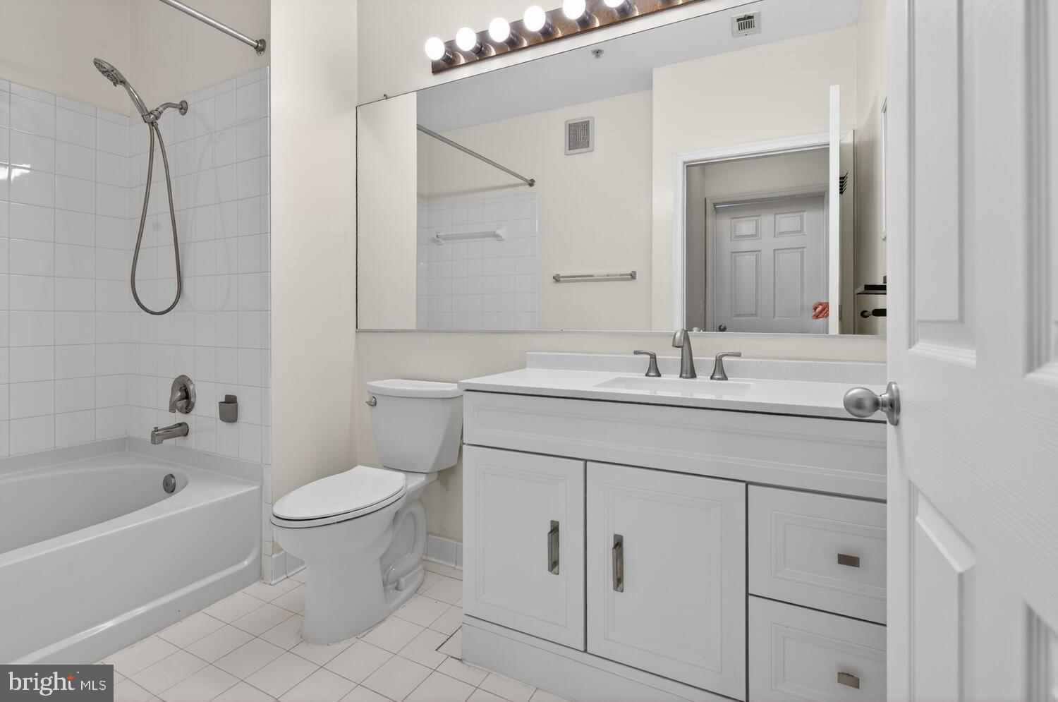 ACADIA - Residential