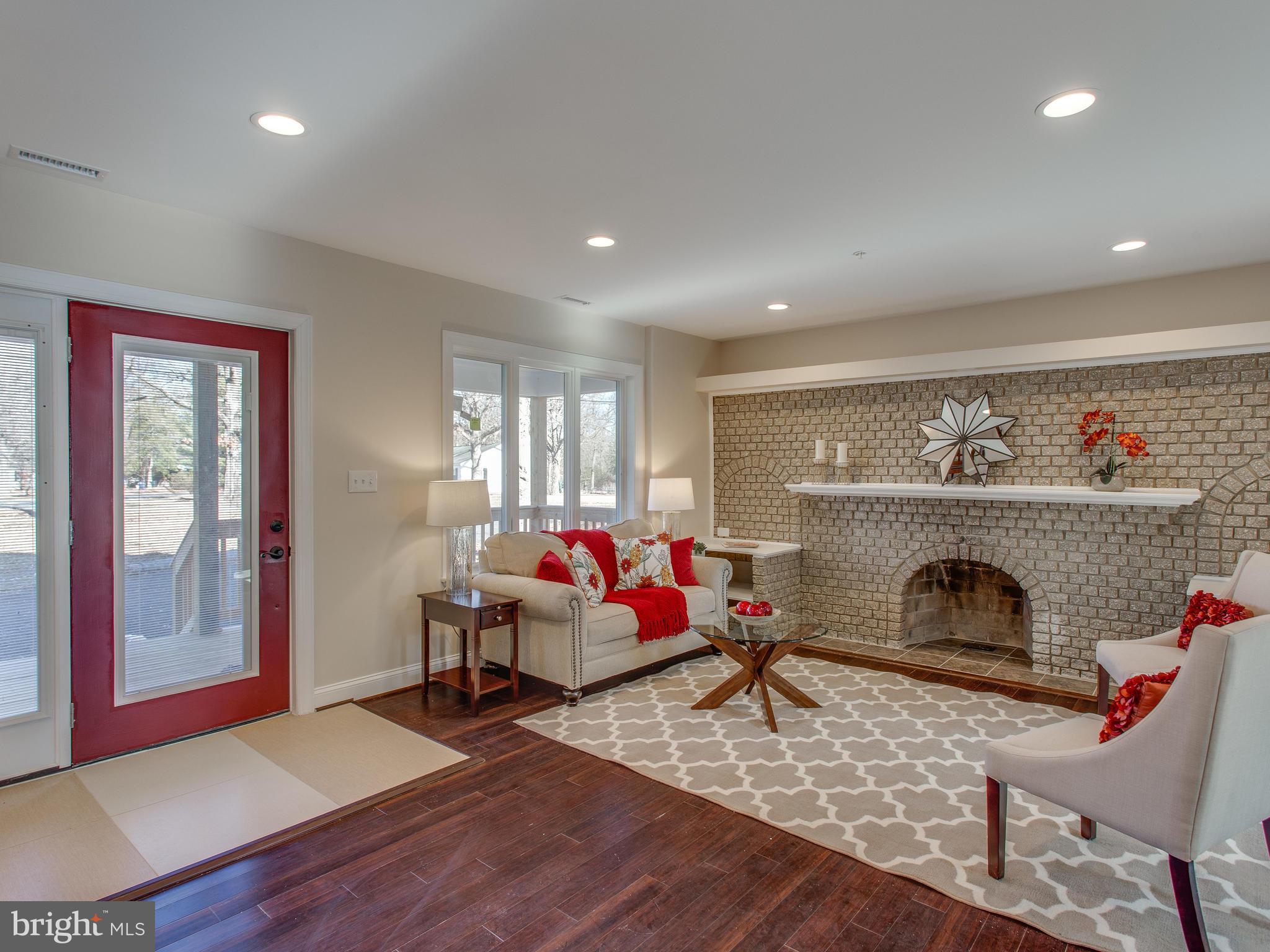 CLINTON HEIGHTS - Residential