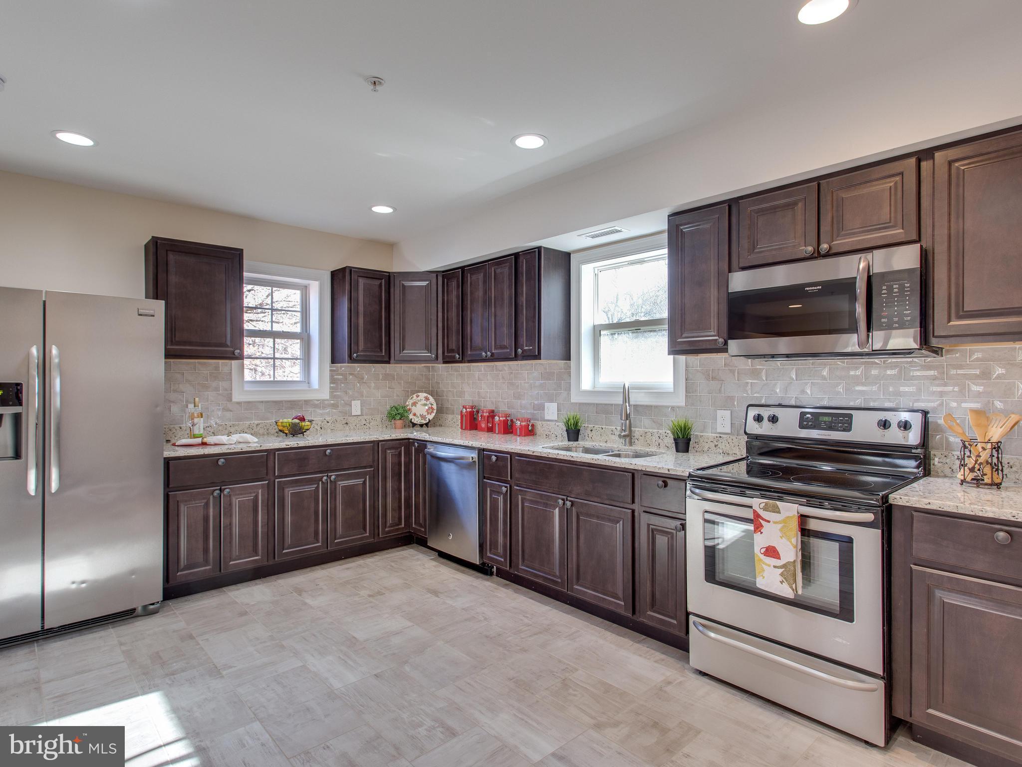 CLINTON HEIGHTS - Residential