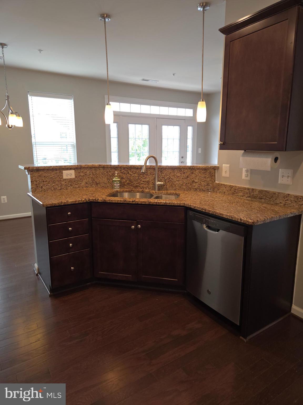 JEFFERSON PLACE - Residential Lease