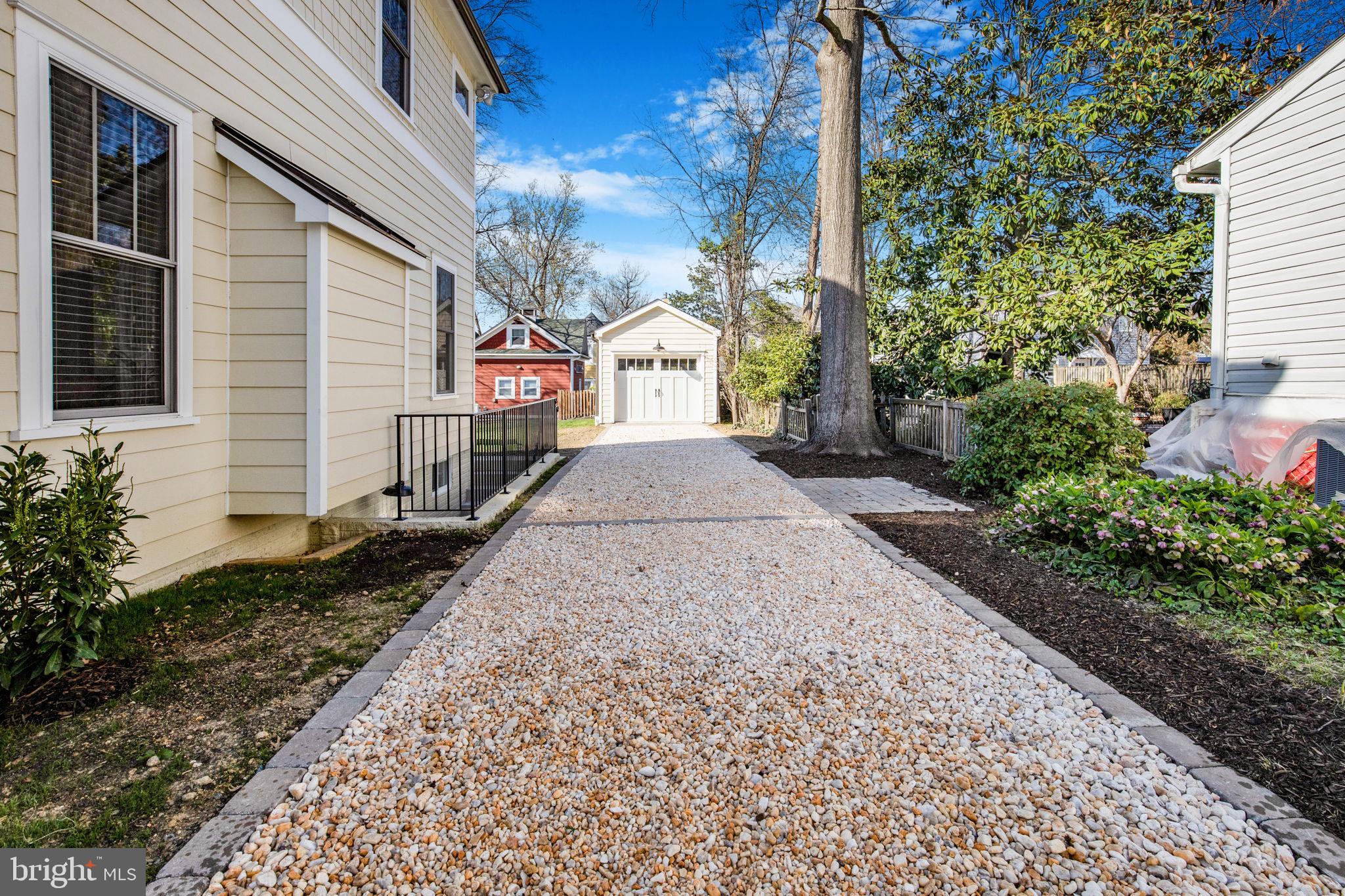 DEL RAY - Residential