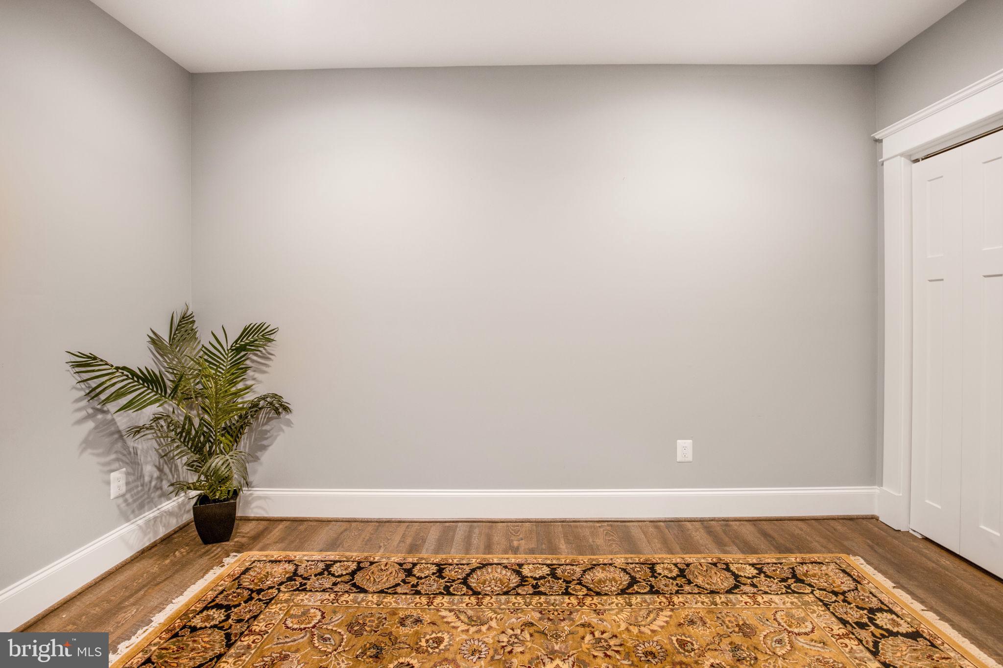 DEL RAY - Residential