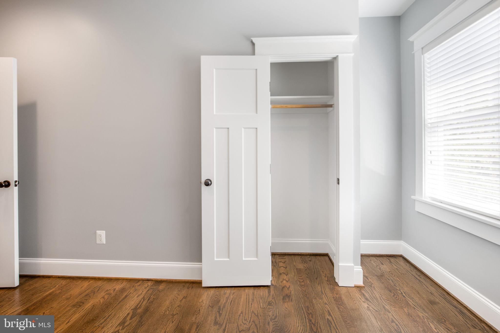 DEL RAY - Residential