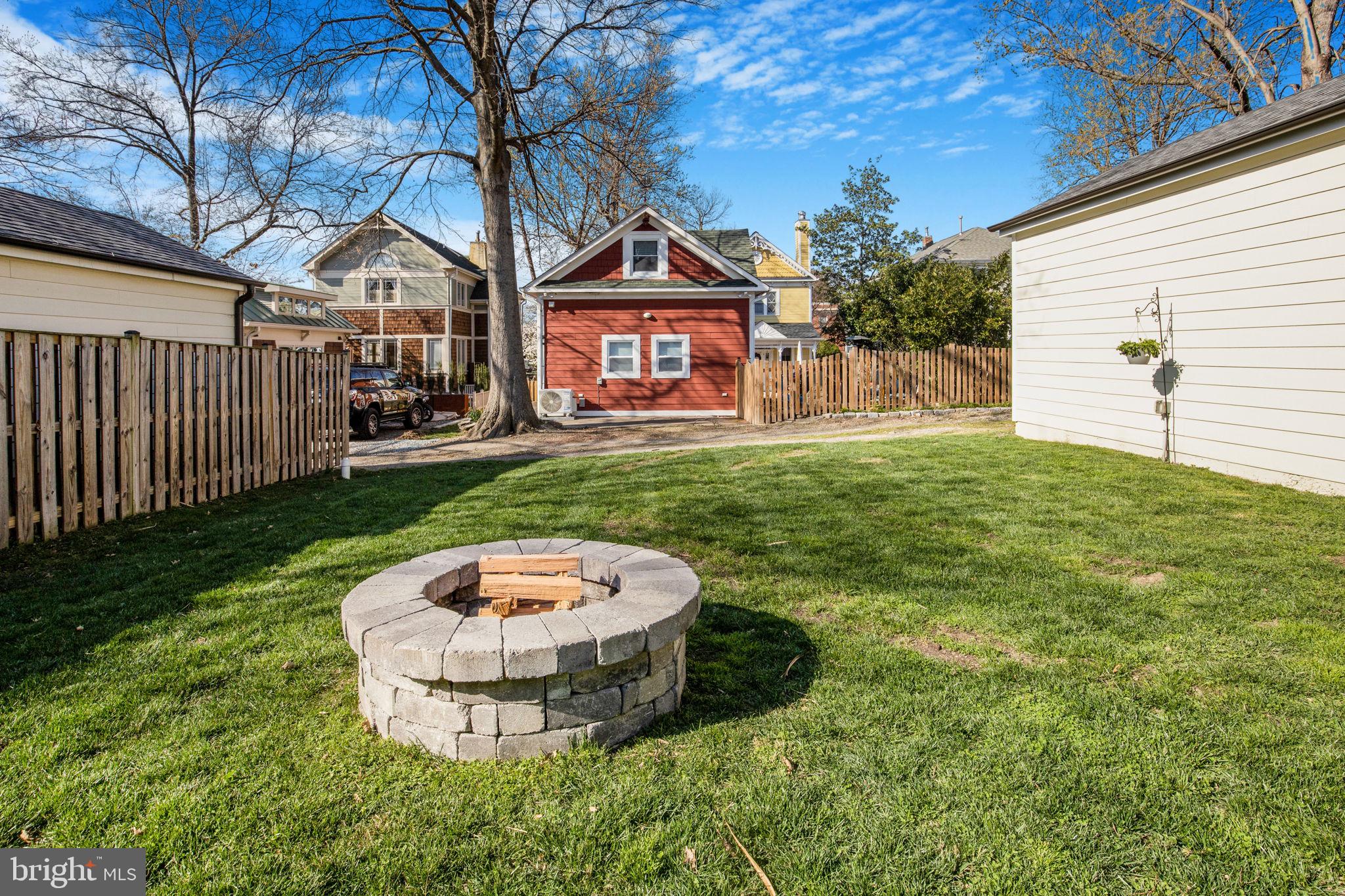 DEL RAY - Residential