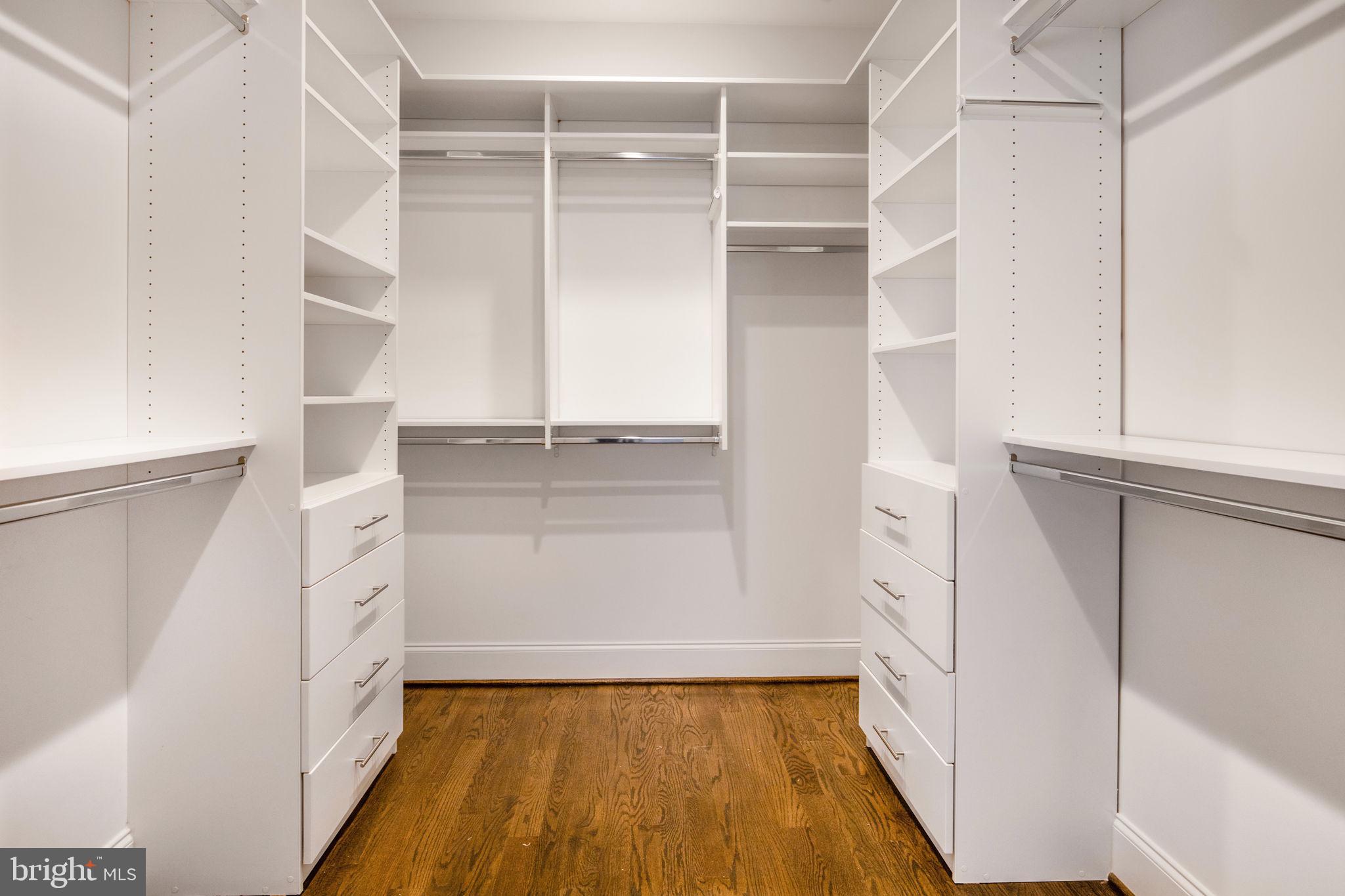 DEL RAY - Residential