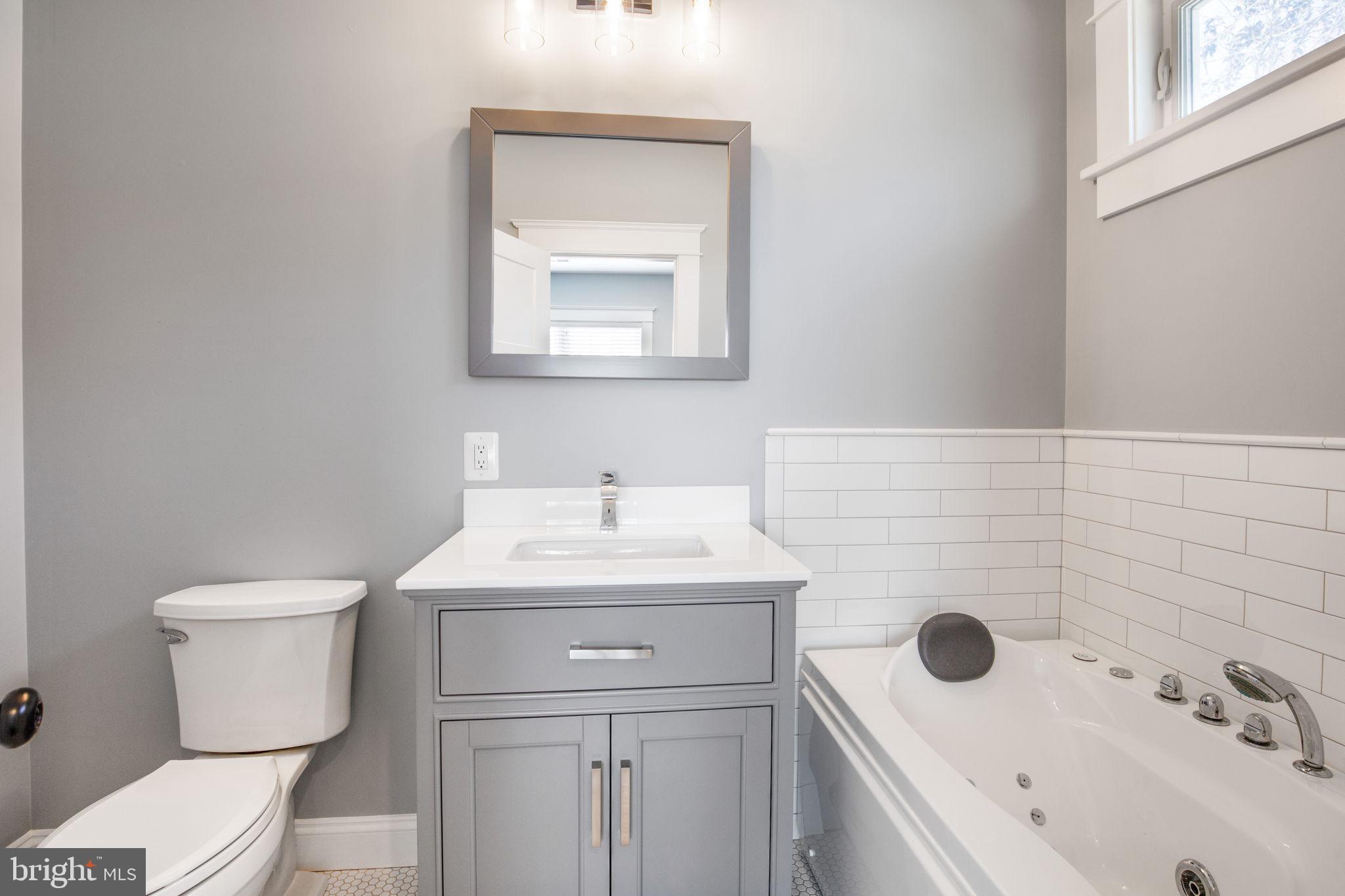 DEL RAY - Residential