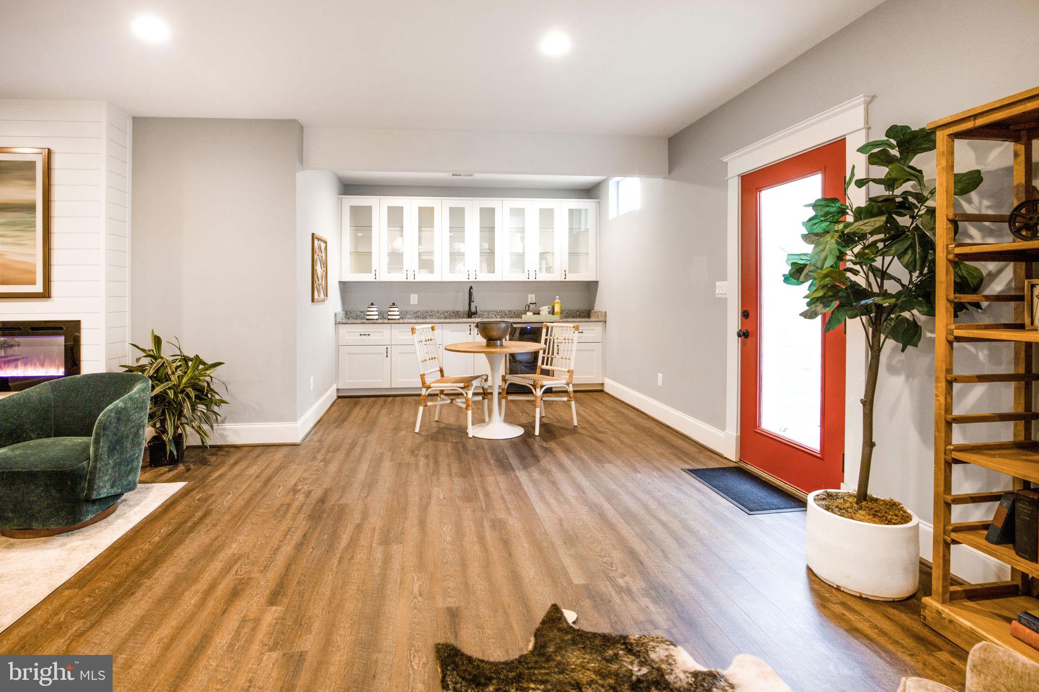 DEL RAY - Residential