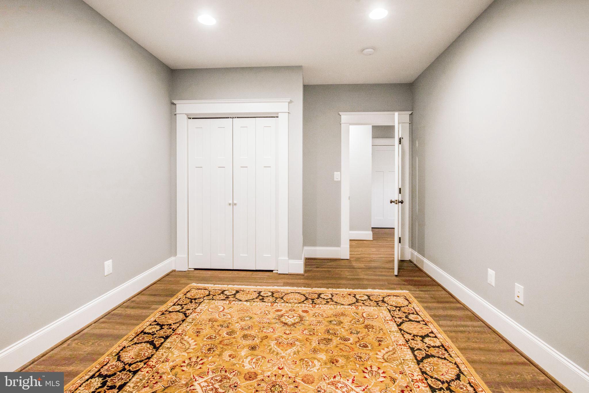 DEL RAY - Residential