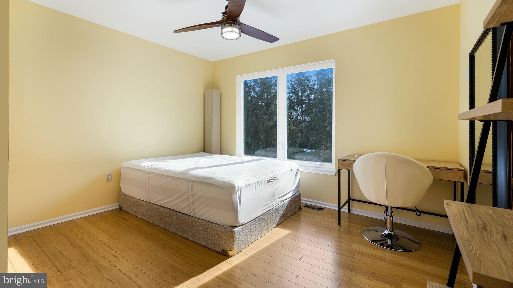 PEDDLERS VIEW - Residential