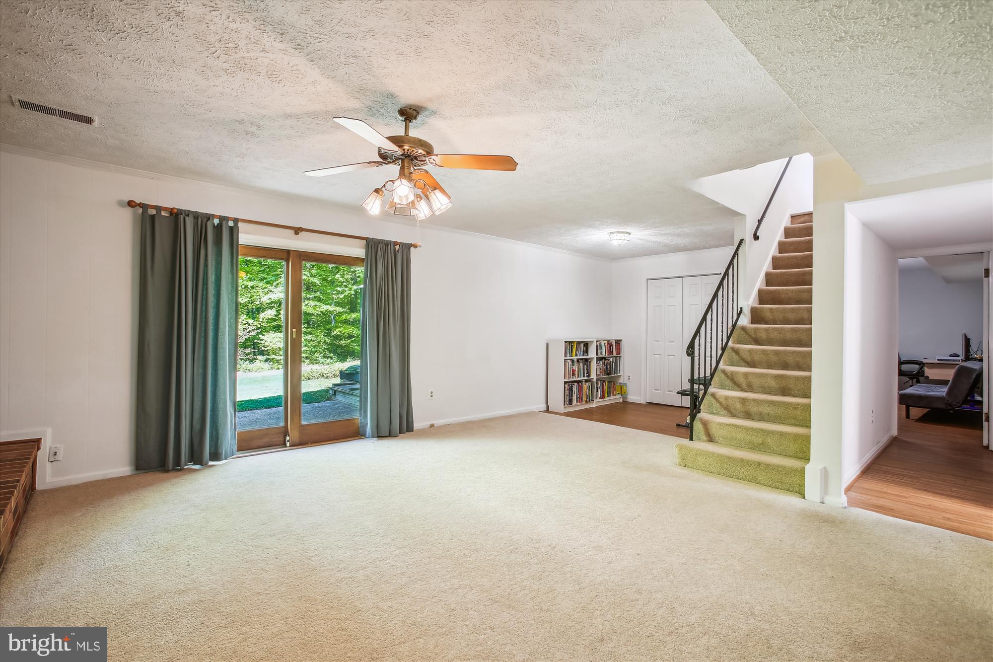 ORANGE HUNT ESTATES - Residential