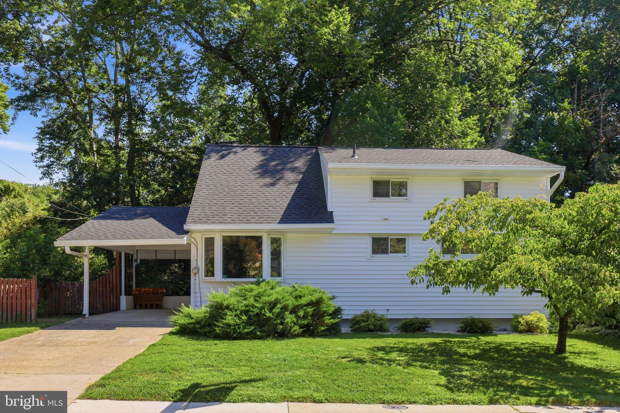 325 Bradley Avenue, Rockville, MD, 20851