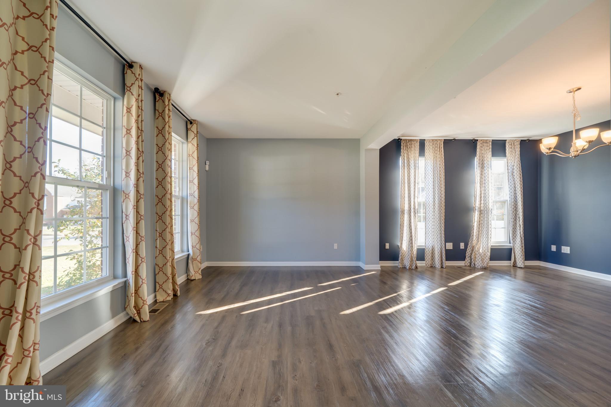 BROAD CREEK HOLLOW - Residential